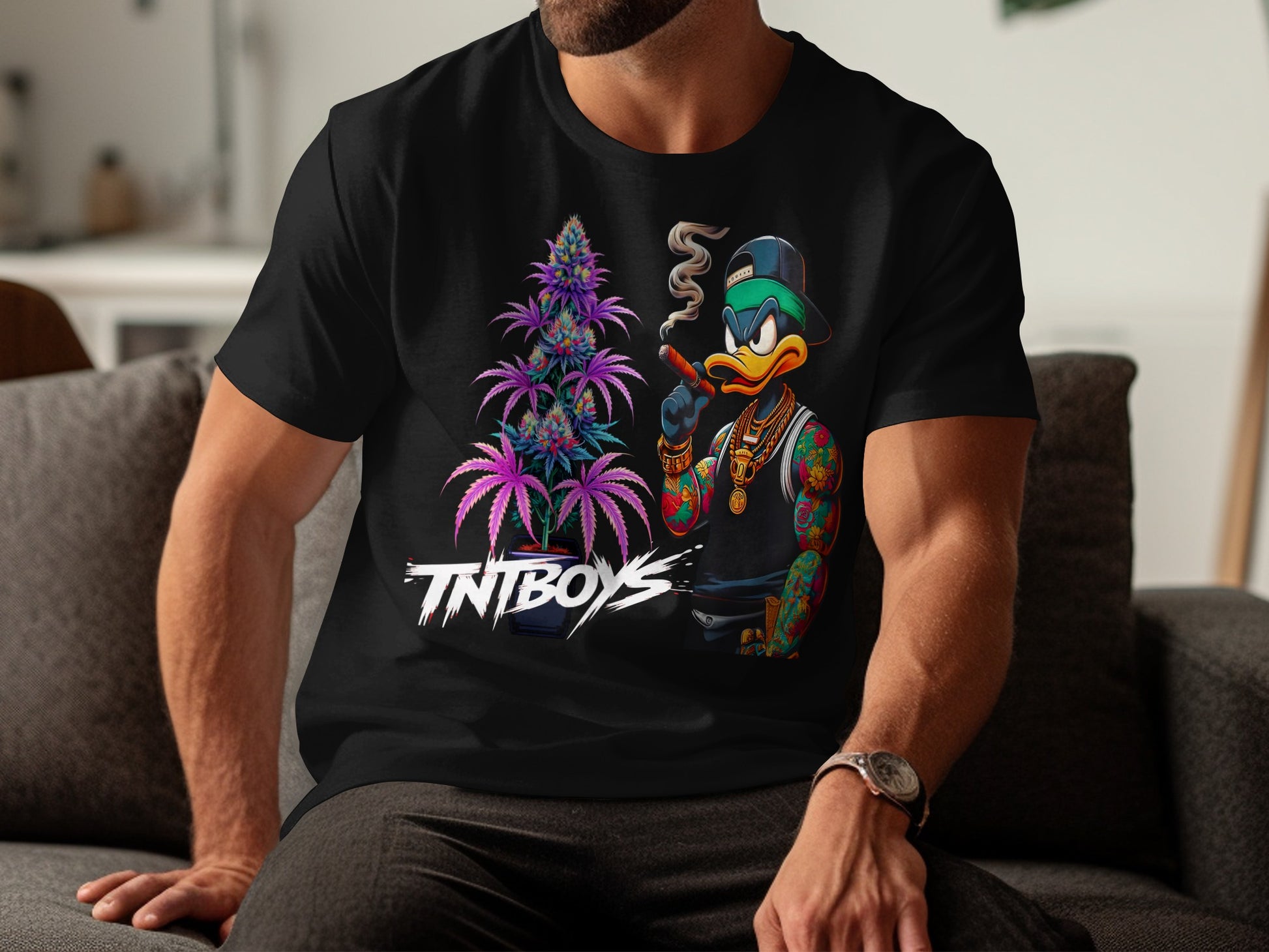 T-shirt with a cartoon duck smoking and wearing jewelry.