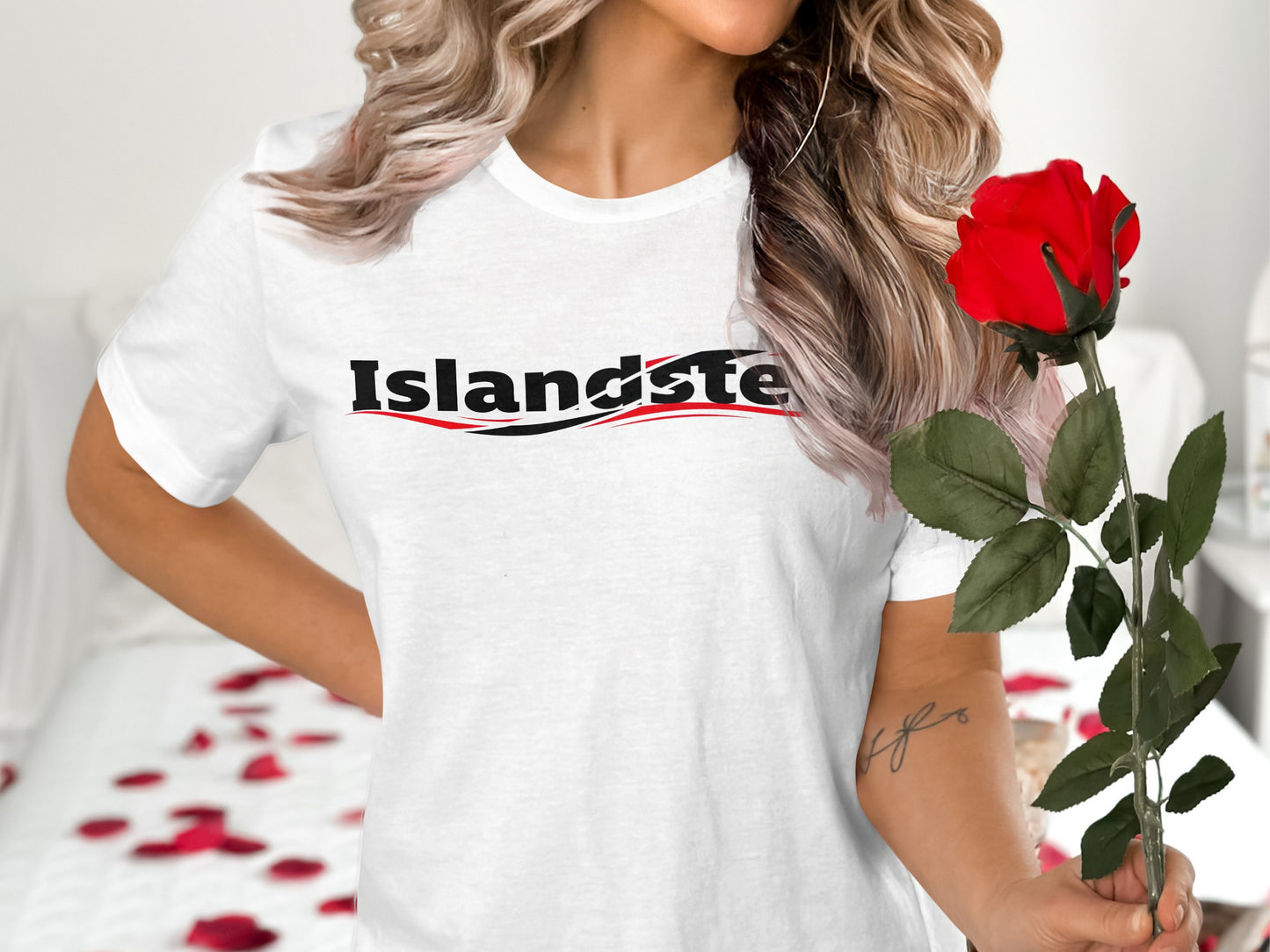 Islandtee Logo Design Graphic Tee Women's Apparel