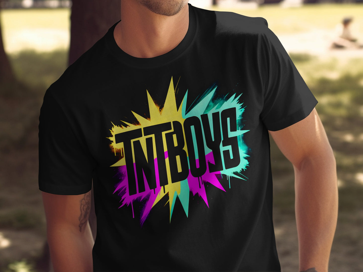 TNTBOYS Colorful Design Explosion Graphic Tee